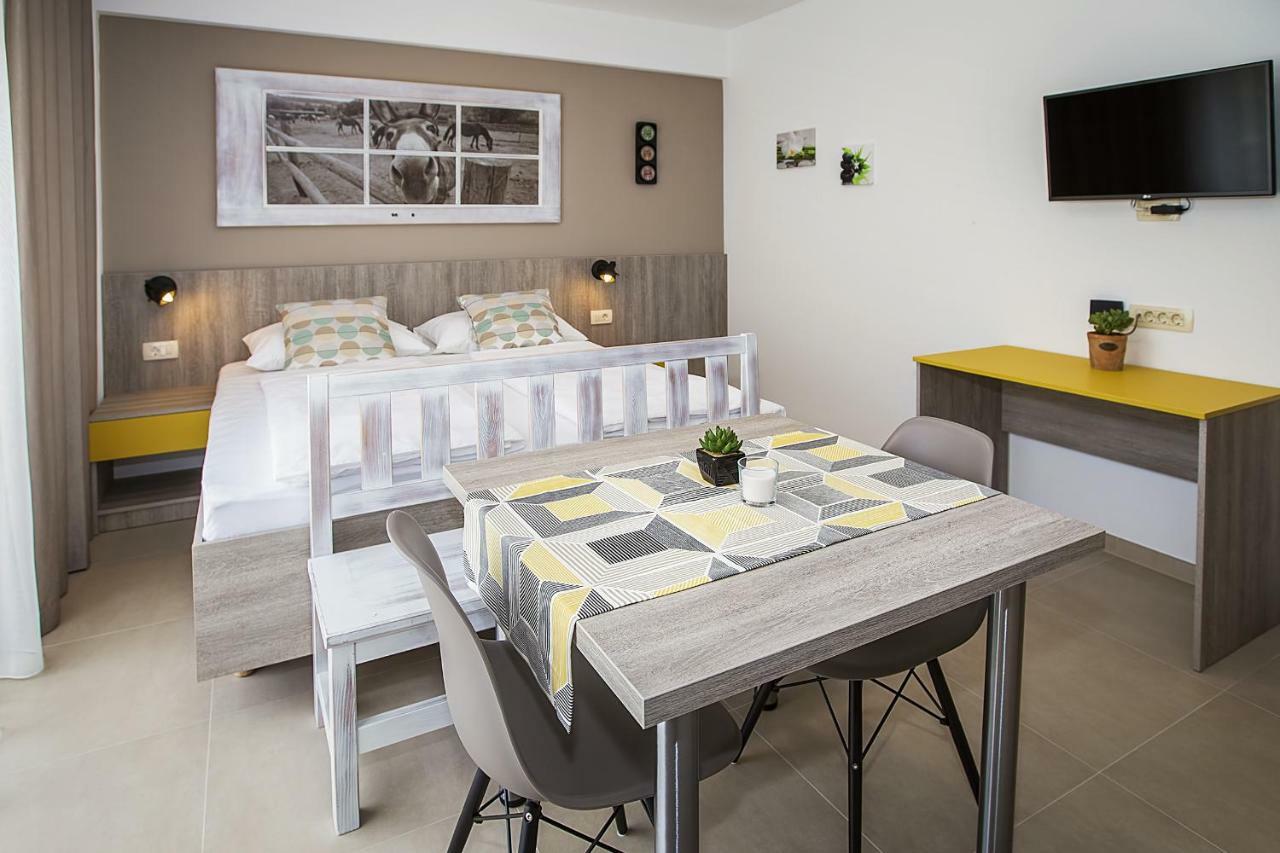 Apartments Capic Niko Baška Εξωτερικό φωτογραφία